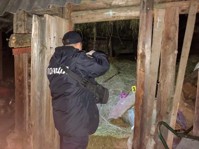 У Нововолинську повісився 30-річний чоловік: відомі деталі