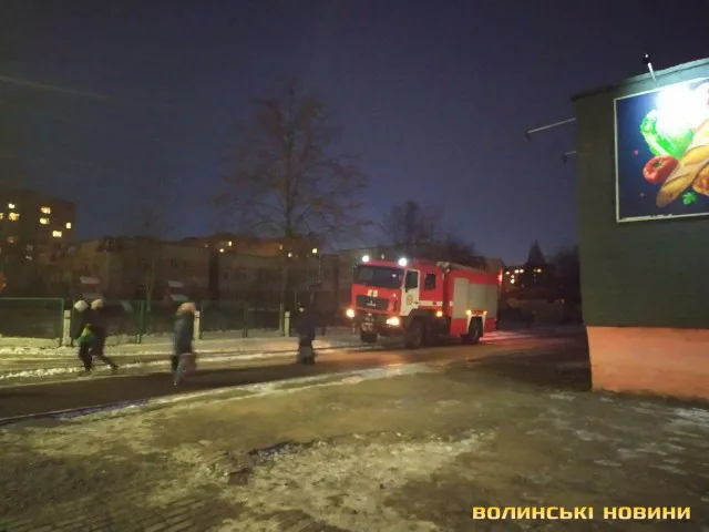 У Луцьку в підвалі багатоповерхівки сталася пожежа: ледь не загинув безхатько