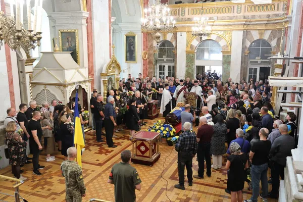 У Луцьку попрощалися із загиблим Героєм Анатолієм Хабовцем (фото)