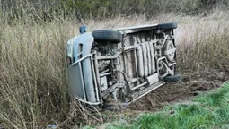ДТП на «Варшавці»: авто 37-річної водійки злетіло у кювет