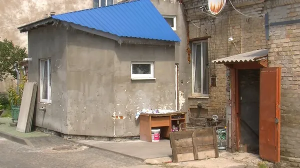 Багатодітна мама в Луцьку попросила в Зеленського квартиру (відео)