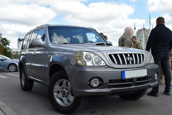 Територіальна оборона Волині отримала автомобілі та комплекси Starlink (фото)