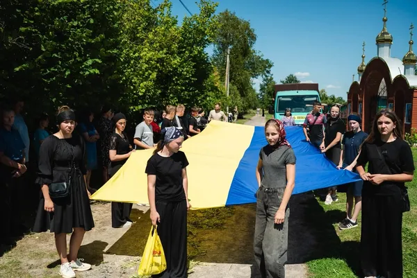 На Волині попрощалися із полеглим прикордонником Валентином Пірожиком (фото)