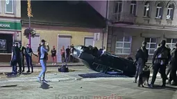 У центрі Ковеля перекинулося авто – водій втік (відео)
