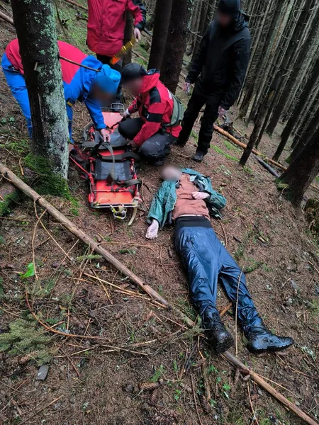На західному кордоні двоє чоловіків загинули від переохолодження (фото 18+)