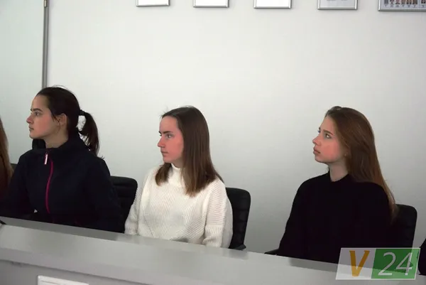 «День професії»: луцькі школярі дізналися про роботу «Kromberg&Schubert» (фото)