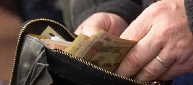 Освітянам на Волині затримали зарплату і відпускні