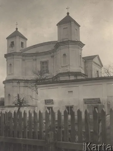 У стародавньому костелі Володимира була взуттєва майстерня (фото)