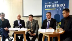 У Луцьку представники команди Гриценка розповіли, чому вони голосуватимуть «ЗА» (фото)*