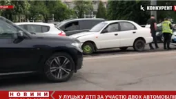 У Луцьку на Київському майдані зіткнулись Renault та Daewoo Lanos (відео)