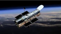 Телескоп Hubble сфотографував карликову планету в сузір'ї Ворона (фото)