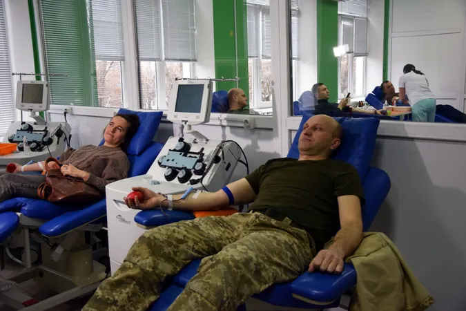У Луцьку понад 40 прикордонників здали кров для поранених побратимів (фото)
