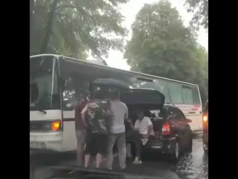 У Нововолинську не поділили дорогу автобус і легковик (фото, відео)