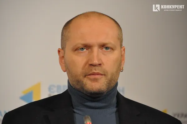 Від політиків до медиків: топ-10 «липових» дипломів відомих українців