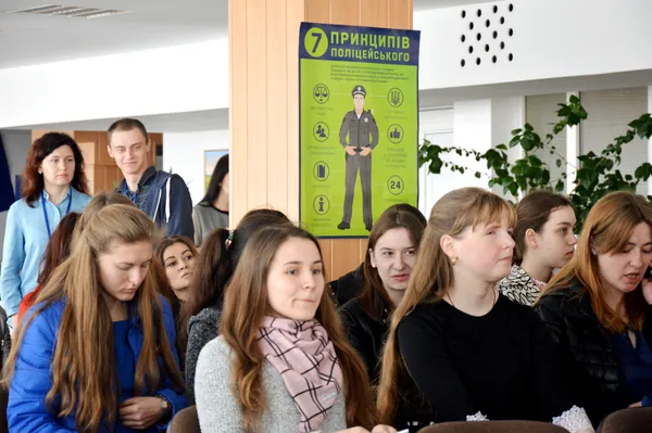 Заступник головного патрульного Волині розповів, як приймав пологи