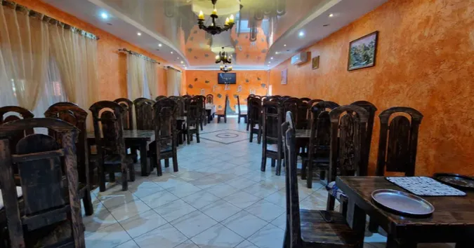 Під Луцьком продають великий ресторанний комплекс (фото)