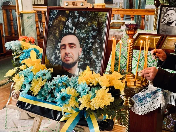 Так і не настала 44 весна: на Волині провели в останню дорогу Героя Олександра Степюка (фото)