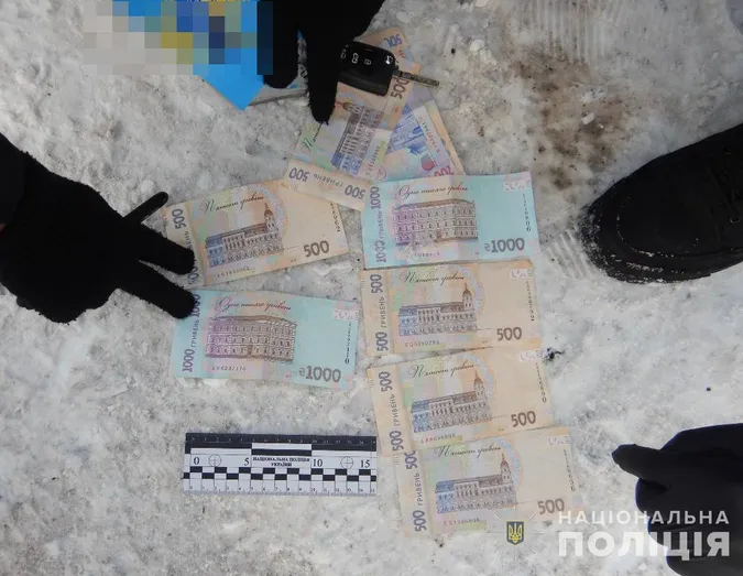 Продавав «зброю таємної дії»: поліція затримала 38-річного волинянина (фото)