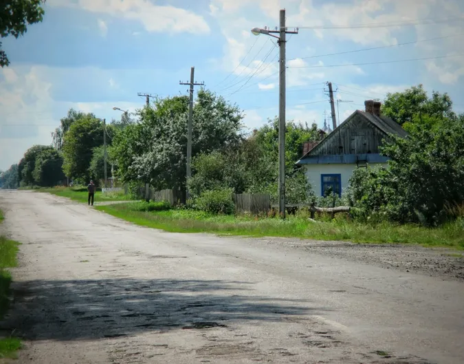 На Волині село повністю пішло під воду і відродилося на пагорбі