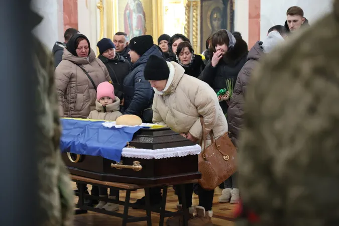 У Луцьку попрощалися з загиблими на Донеччині воїнами Петром Берлінцем та Сергієм Терещенком