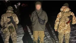 Побачили з дрона: на Волині затримали ухилянта з Харківщини (фото)
