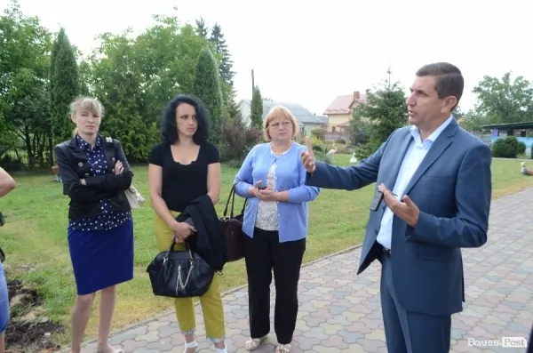 «По-доброму заздрю волинянам», – місцевій владі Донбасу представили прогресивне волинське село (фото)