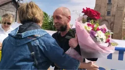 У Луцьку зустріли звільненого з російського полону Героя Андрія Артисюка (фото)