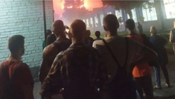 З'явилося відео пожежі палетного заводу неподалік Луцька