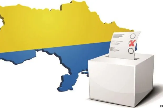 Як депутати-мажоритарники справляються зі своїми обов'язками