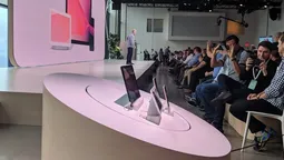 Google показала світу свої нові гаджети