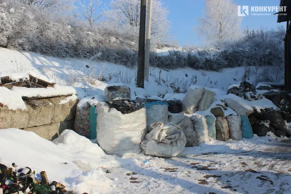 Мільйонні збитки та переповнене звалище: що не так із сортуванням сміття у Луцьку (фото)