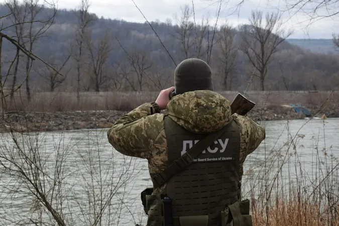 «Підозрілий незнайомець крокує до кордону»: ДПСУ затримала волиянина-порушника (фото)