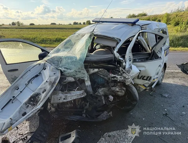 В аварії біля села Дачне загинули двоє водіїв, пасажирка – у лікарні (фото)