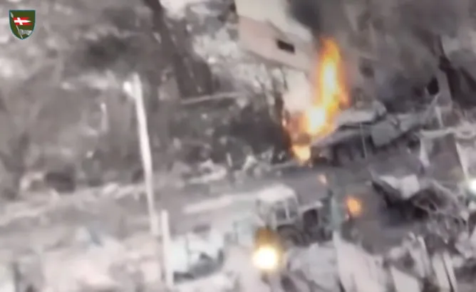 Бійці 14 ОМБр знищили ворожий танк (відео)