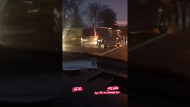 У Луцьку трапилась ДТП на вулиці Володимирській (відео)