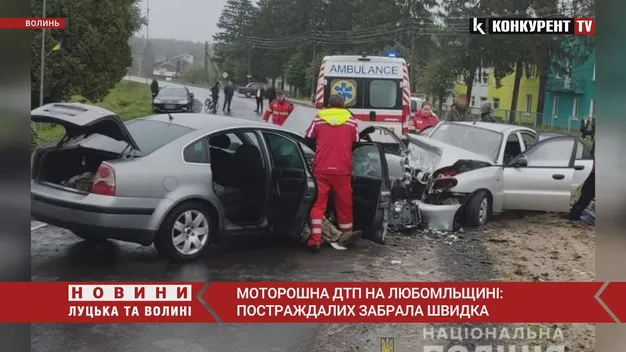 На Волині «лоб у лоб» зіткнулися Lanos і VW – троє людей у лікарні (фото, відео)