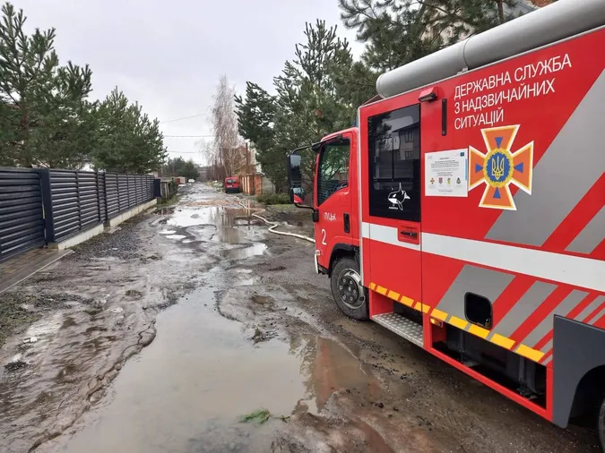 На Волині продовжують відкачувати воду з приватних домоволодінь (фото)