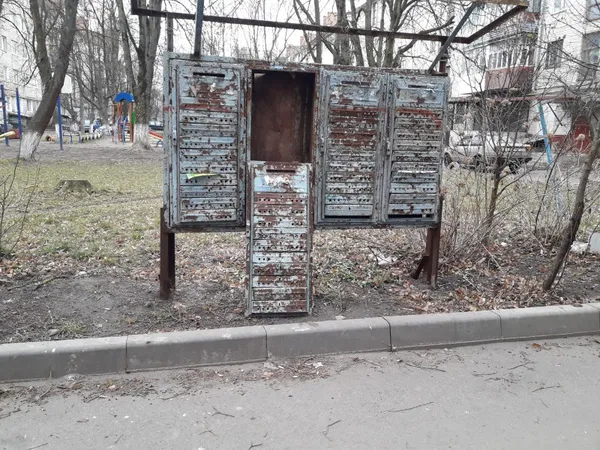 «Дбають про ворон і зневажливо ставляться до людей», – лучанка поскаржилася на ЖКП №2