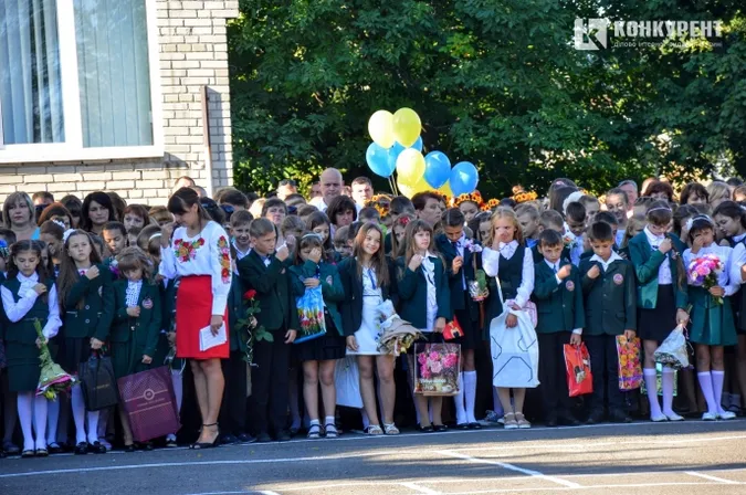 Відомо, чи отримають волинські освітяни компенсацію за суботній перший дзвоник
