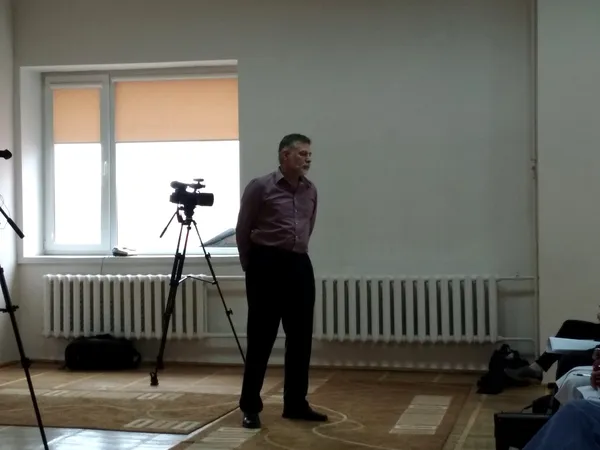 Спеціаліст із налаштування слухових апаратів і консультанта компанії Coxlear в Україні Дмитро Заїка 