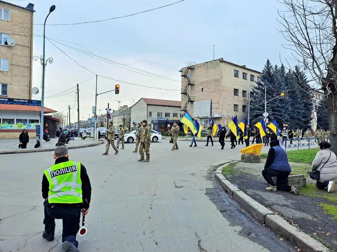 Близькі не хотіли вірити: у Ковелі попрощалися із воїном Ігорем Мацком (фото)