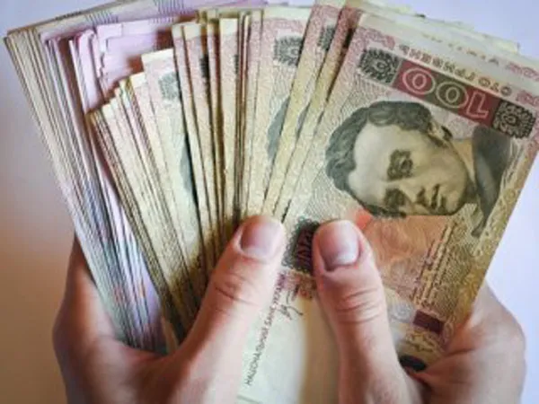 В Україні анонсують «зарплатну» революцію: введуть захмарні штрафи і скасують індексацію