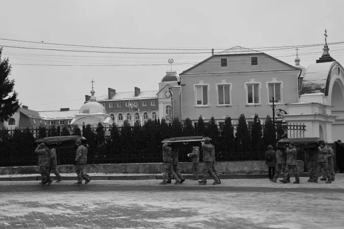 Гірке Різдво: у Луцьку попрощалися з трьома Героями, які загинули за Україну
