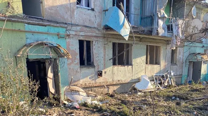 Окупанти за ніч випустили сотню снарядів по Нікополю