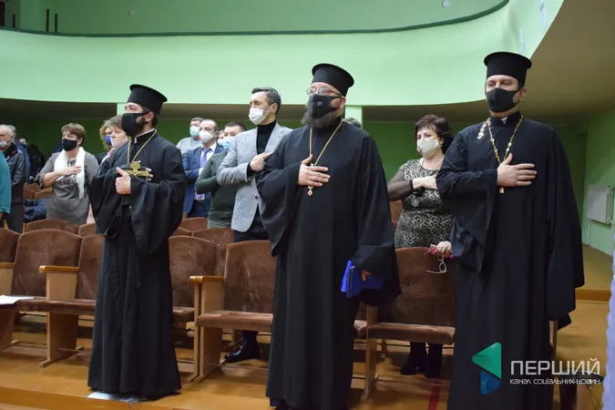 Сварки, обрання старост і премія для голови: як пройшла перша сесія у Підгайцях