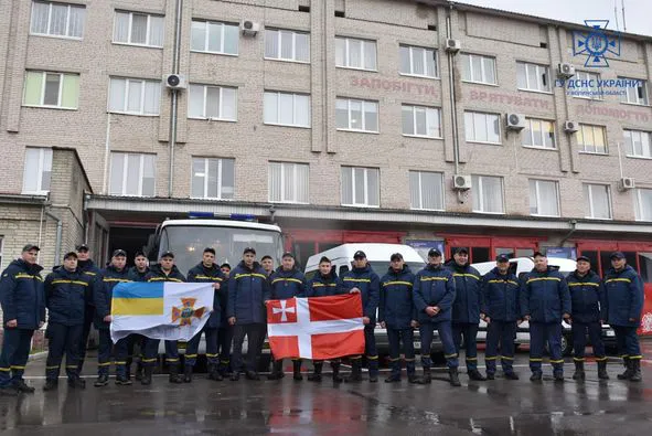 Волинські рятувальники нестимуть службу на деокупованих територіях Харківщини (фото)