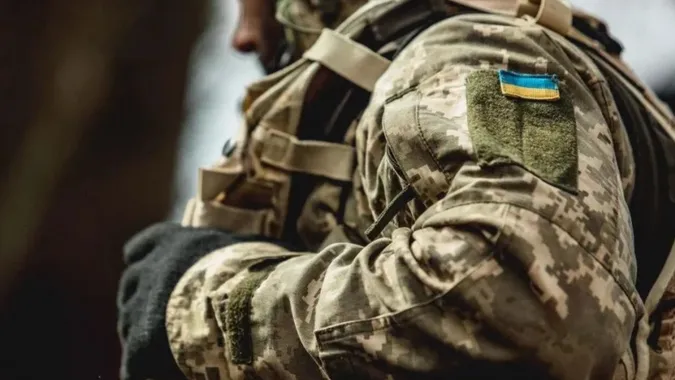 Українці старше 60 років зможуть служити в ЗСУ за контрактом