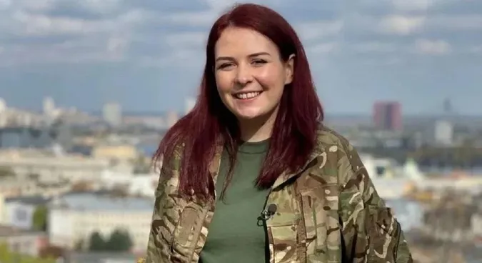 Бойову медикиню «Пташку» з «Азовсталі»  хейтять в соцмережах, бо погладшала