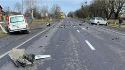 Водій загинув, двоє людей – у лікарні: подробиці смертельної ДТП в Луцькому районі (відео)