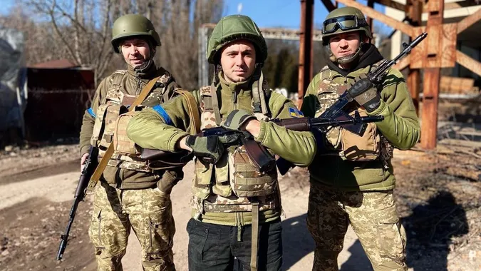 «Іди н@хй, чорт», – Тарас Тополя відповів лучанину, який вдруге подав до суду на «Антитіла»